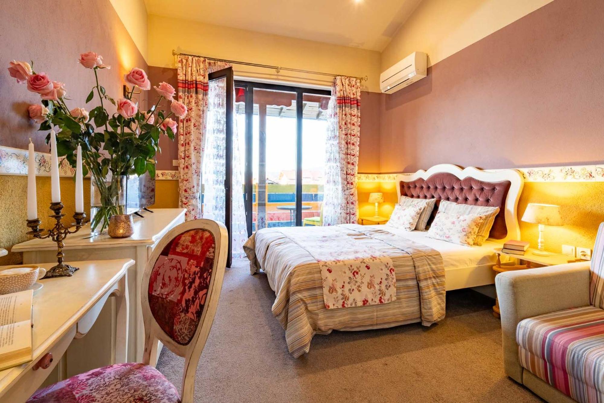 Hotel Casa Art Oreshak  Dış mekan fotoğraf